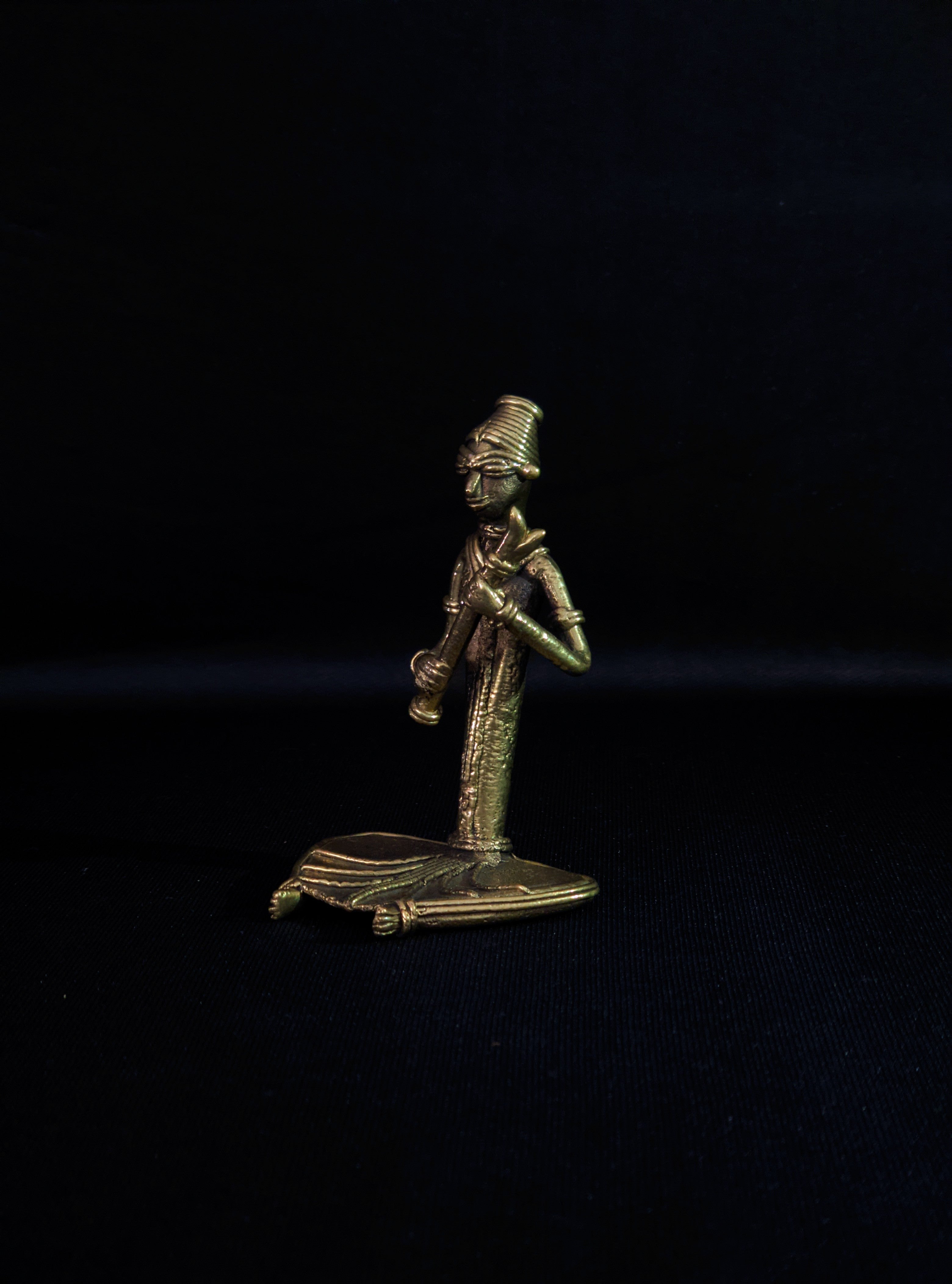 Dhokra -SITTING MUSICIAN(Flute)