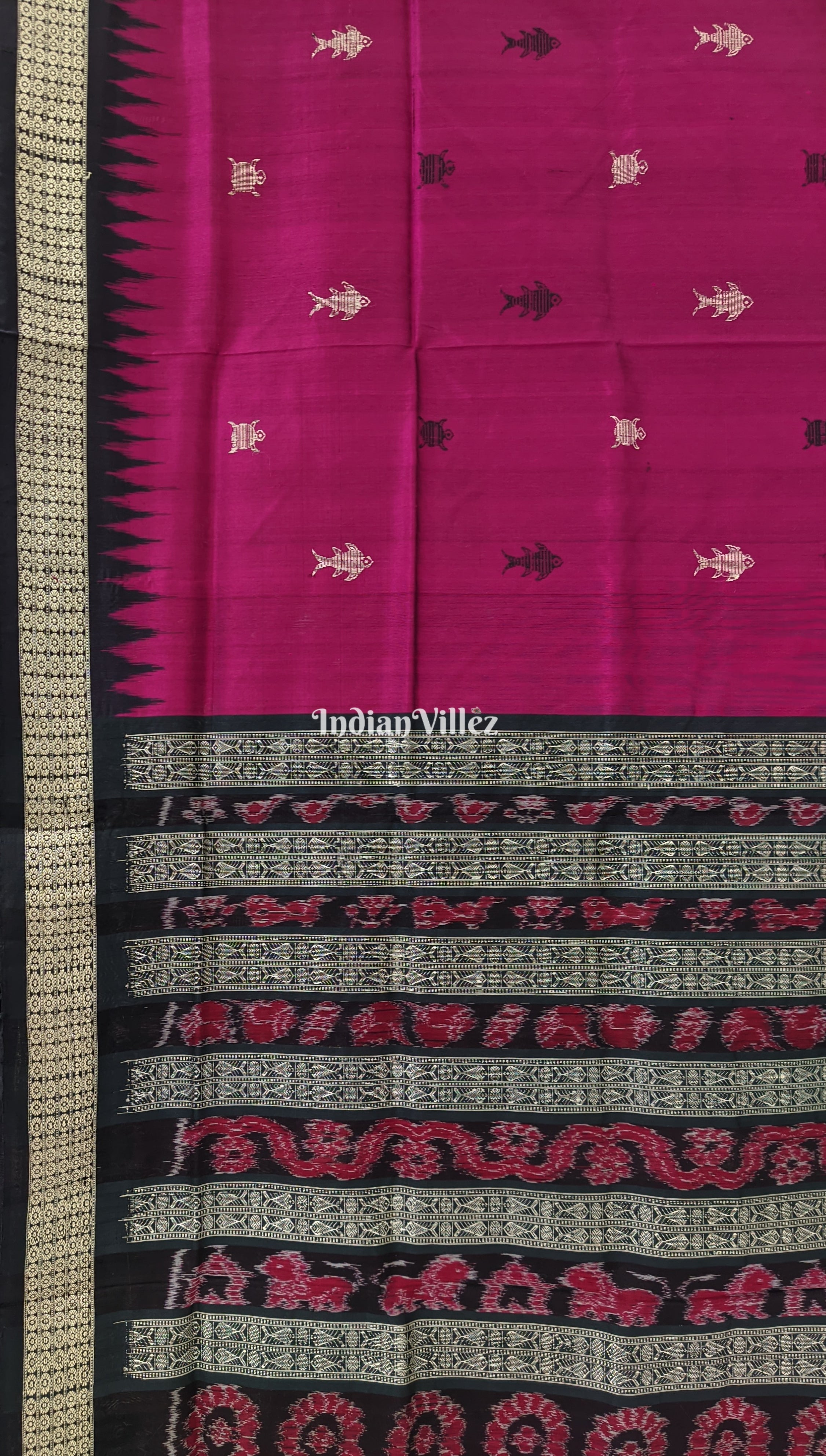 Magenta Tortoises & Fish Motif Bomkai Silk Saree