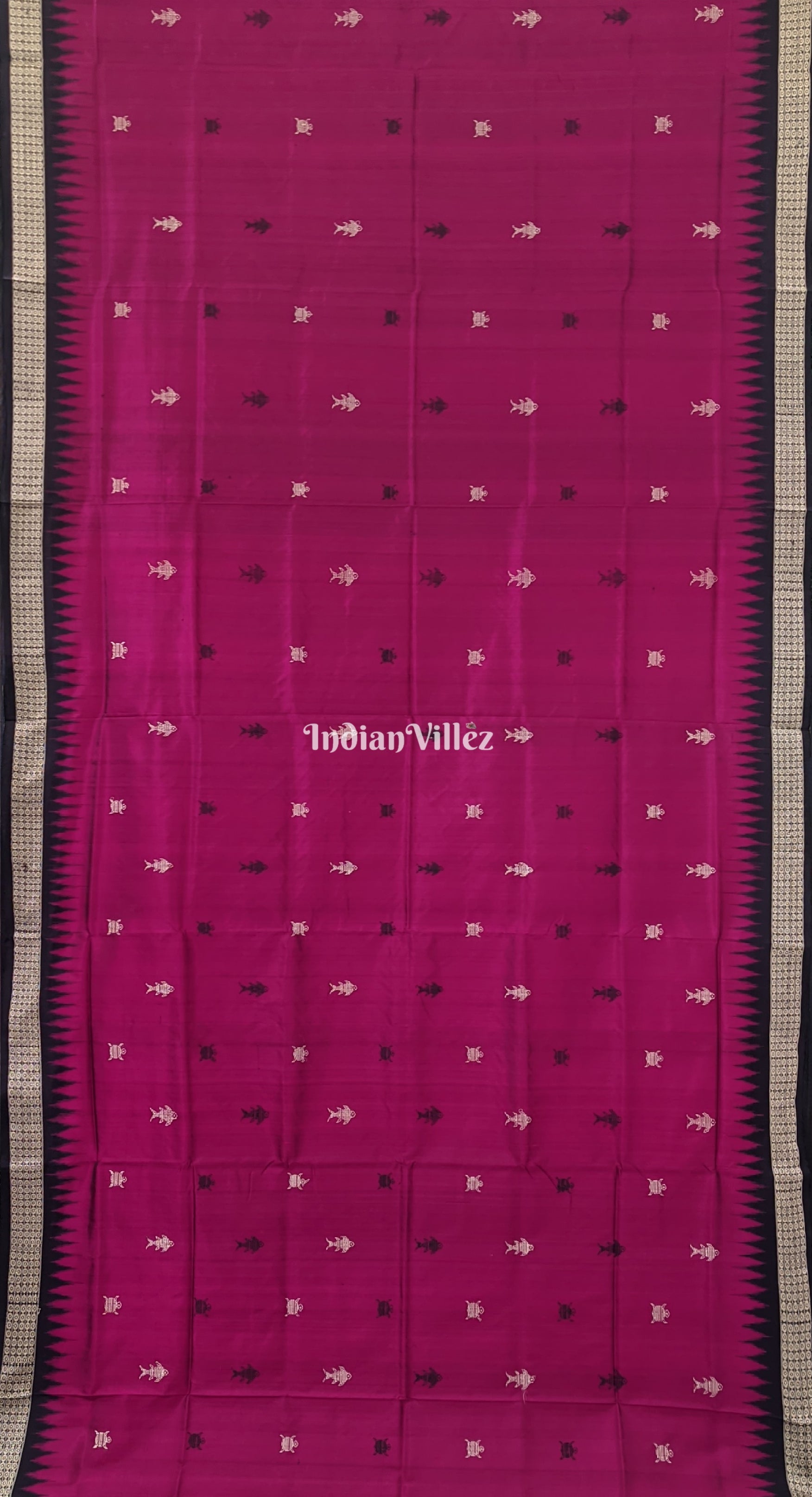 Magenta Tortoises & Fish Motif Bomkai Silk Saree