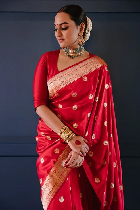 Sonakshi Sinha Red Pure Katan Silk Chand Tara Banarasi Saree