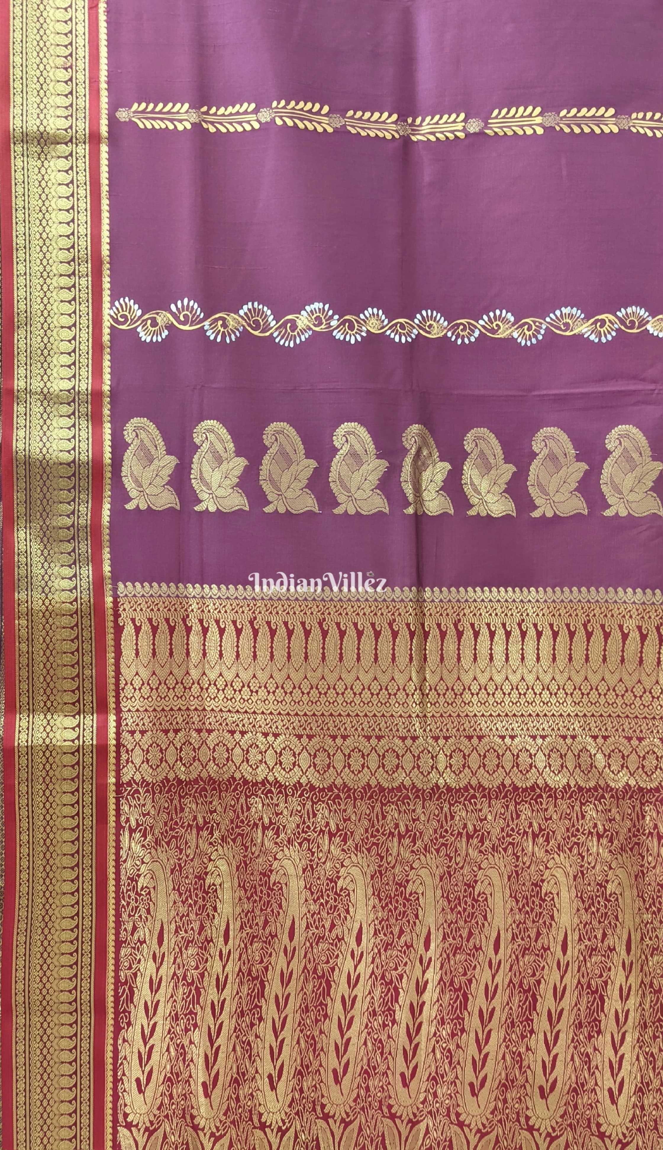 Muberry Pattachitra Art on Kerala Tissue Saree