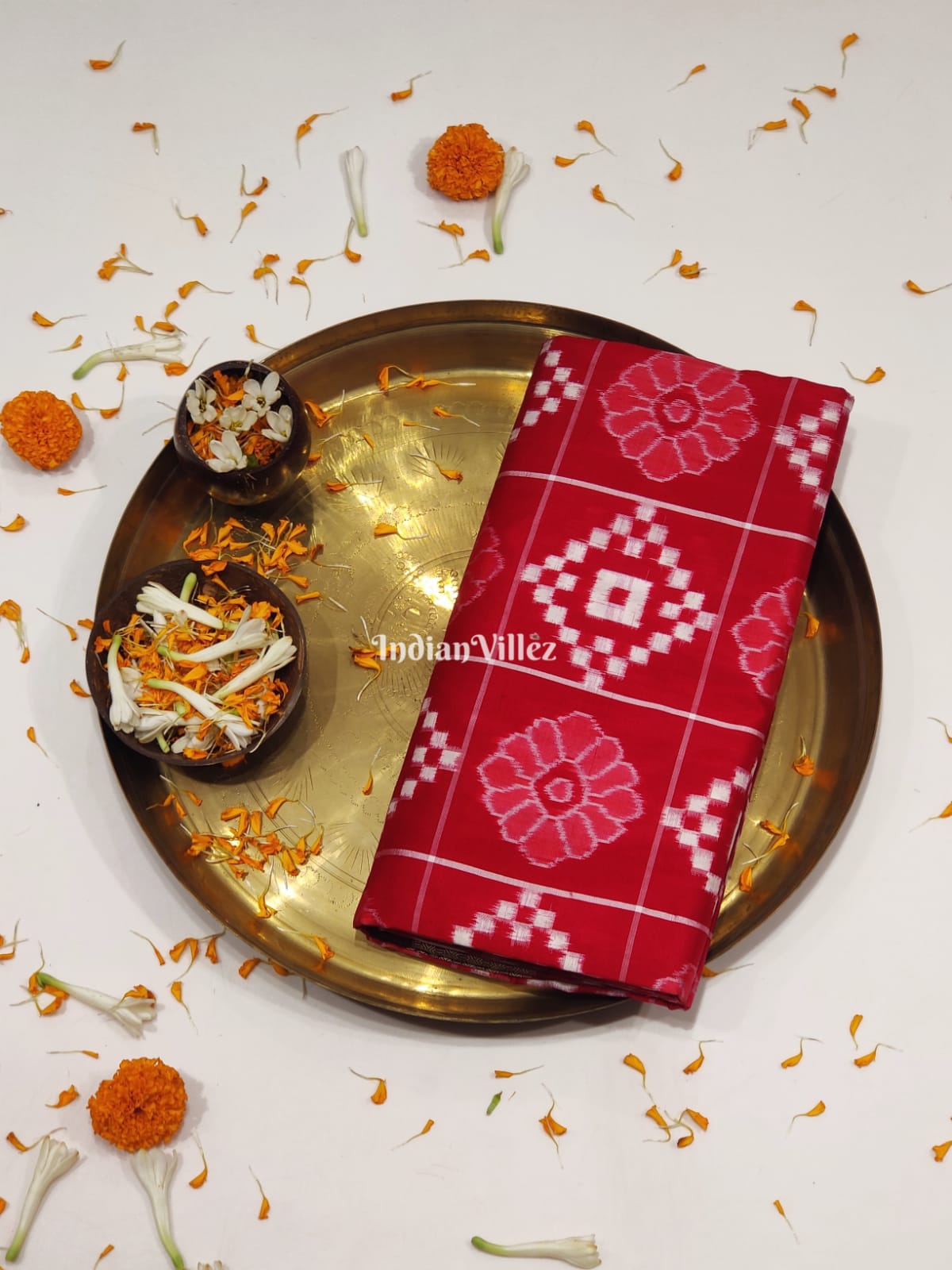 Red Body Flower Pasapali Sambalpuri Silk Saree