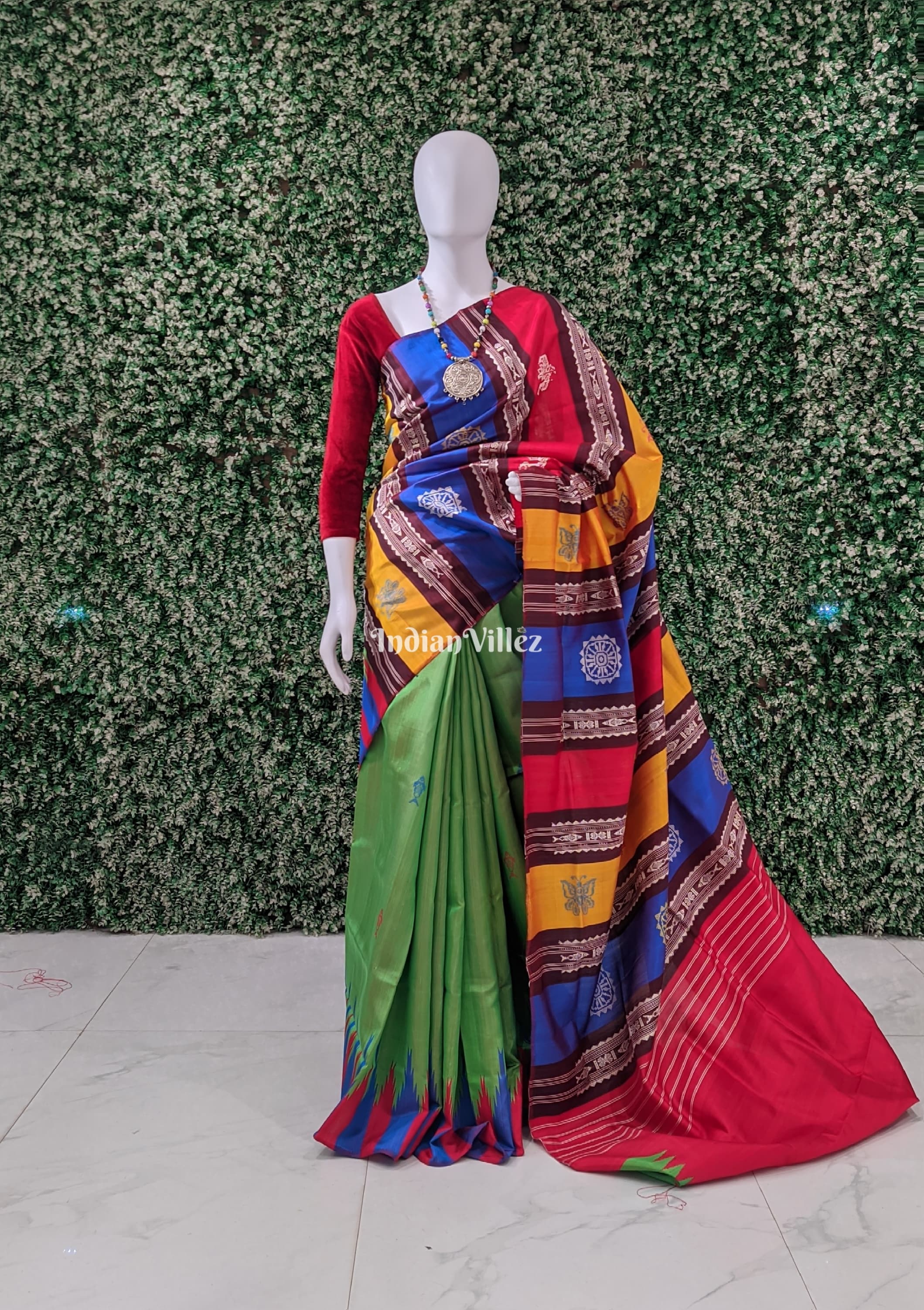 Green Fish Motif Double Pallu Berhampuri Silk Saree