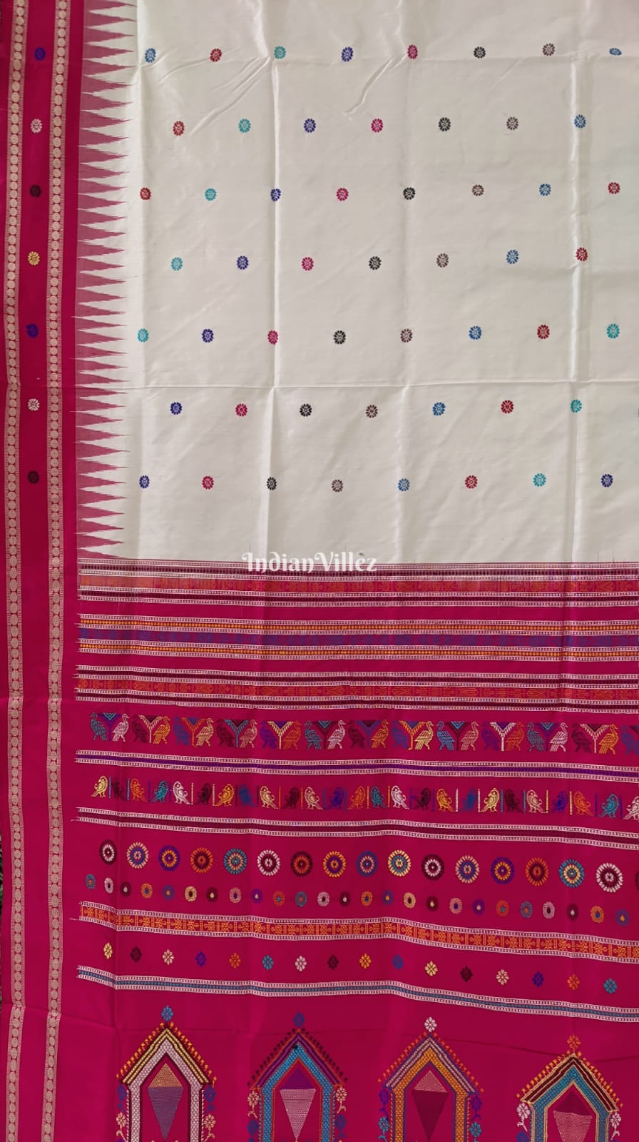 White Dolabedi Bomkai Sambalpuri Silk Saree