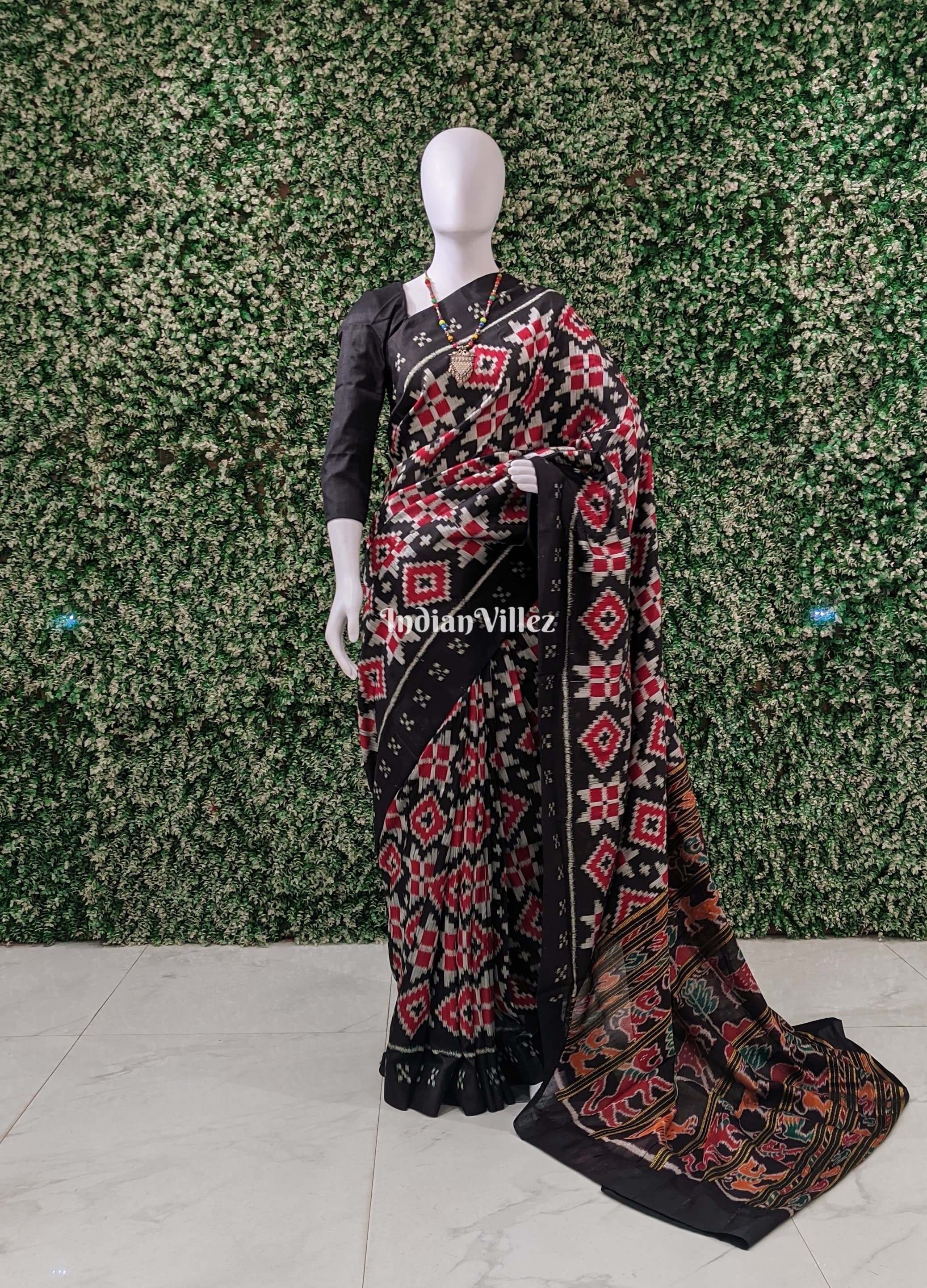 Black Red Pasapali Odisha Ikat Contemporary Silk Saree with Animal Anchal