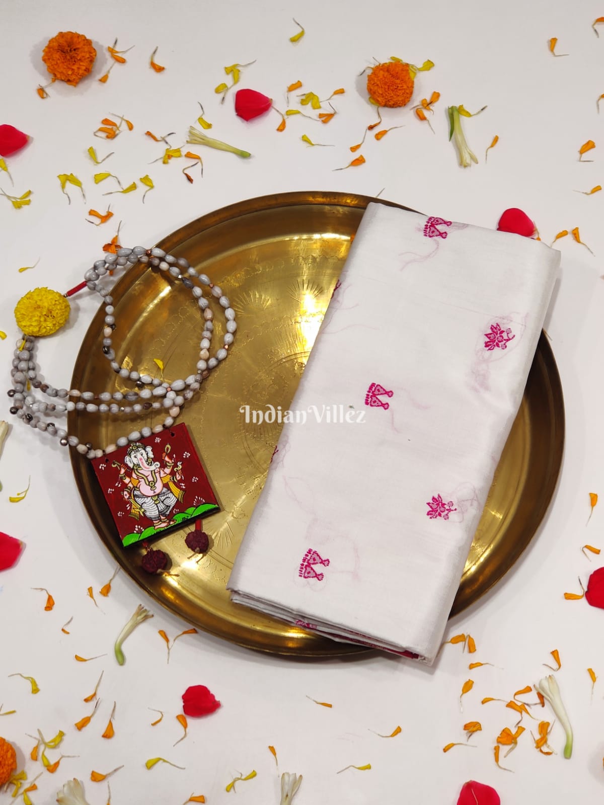 White Rani Laxmi Pada Bomkai Pure Sambalpuri Silk Saree