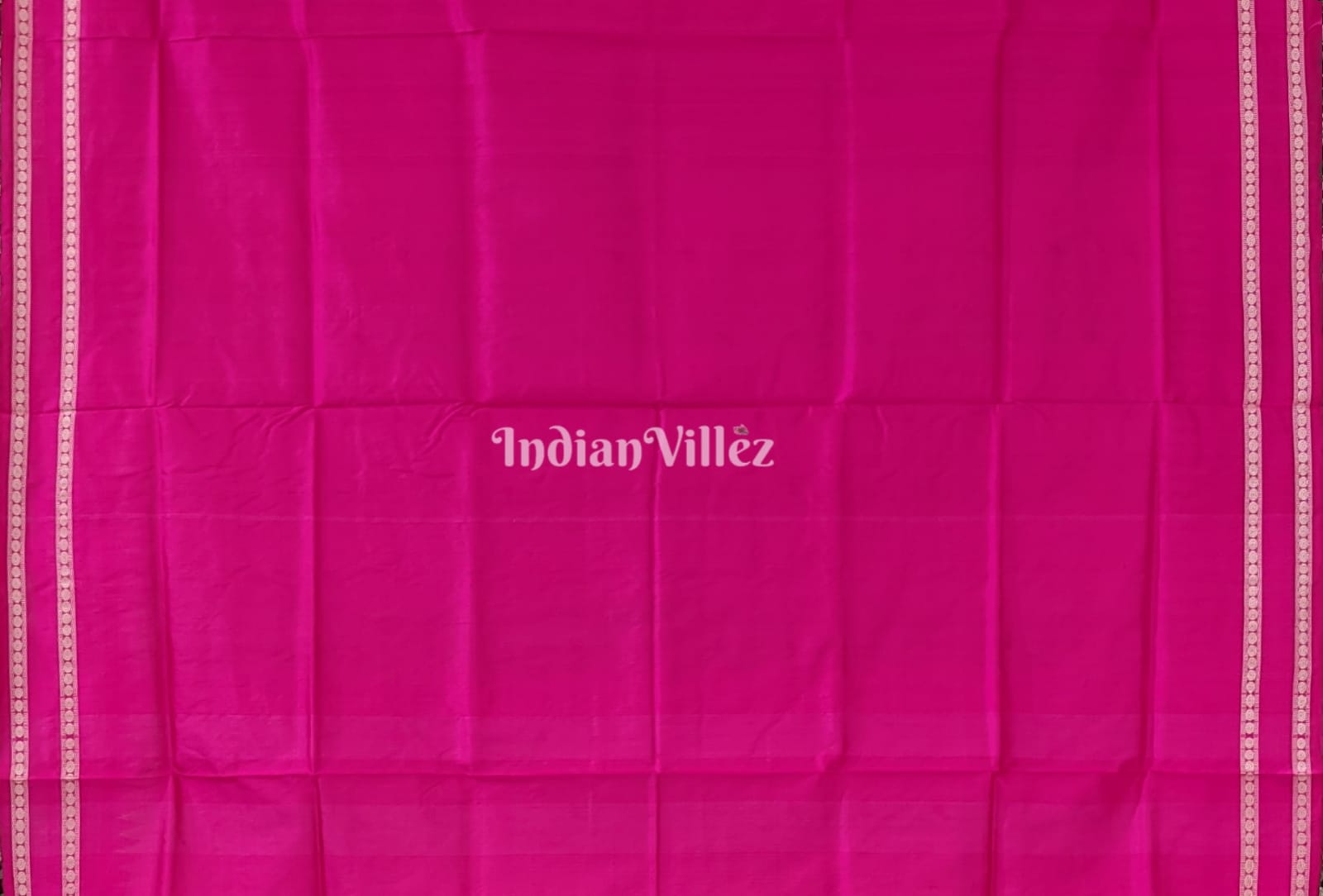 White Dolabedi Bomkai Sambalpuri Silk Saree