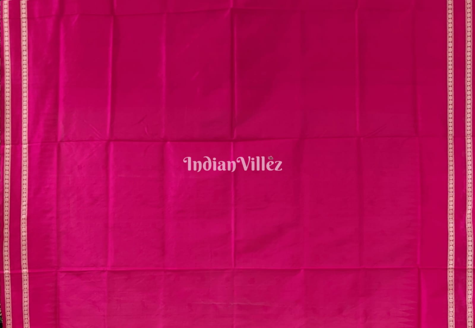 White Dolabedi Bomkai Sambalpuri Silk Saree