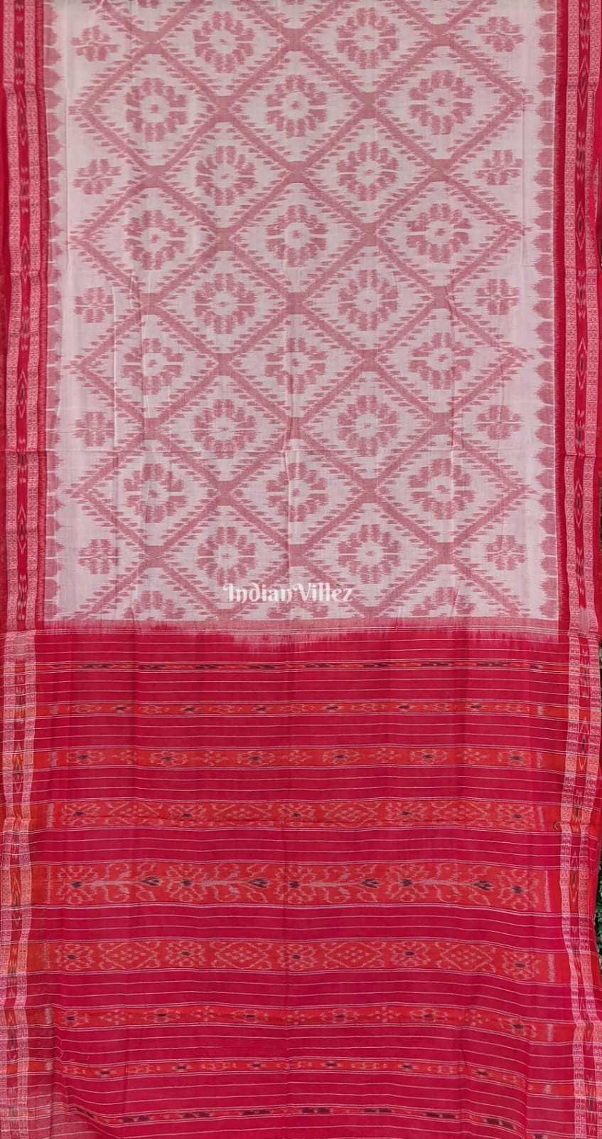 Off White Maroon Maniabandha Odisha Ikat Cotton Saree