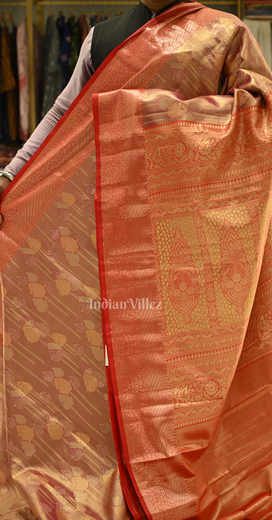 Rust Red Golden Dual Tone Pure Kanjivaram Tissue Silk Saree