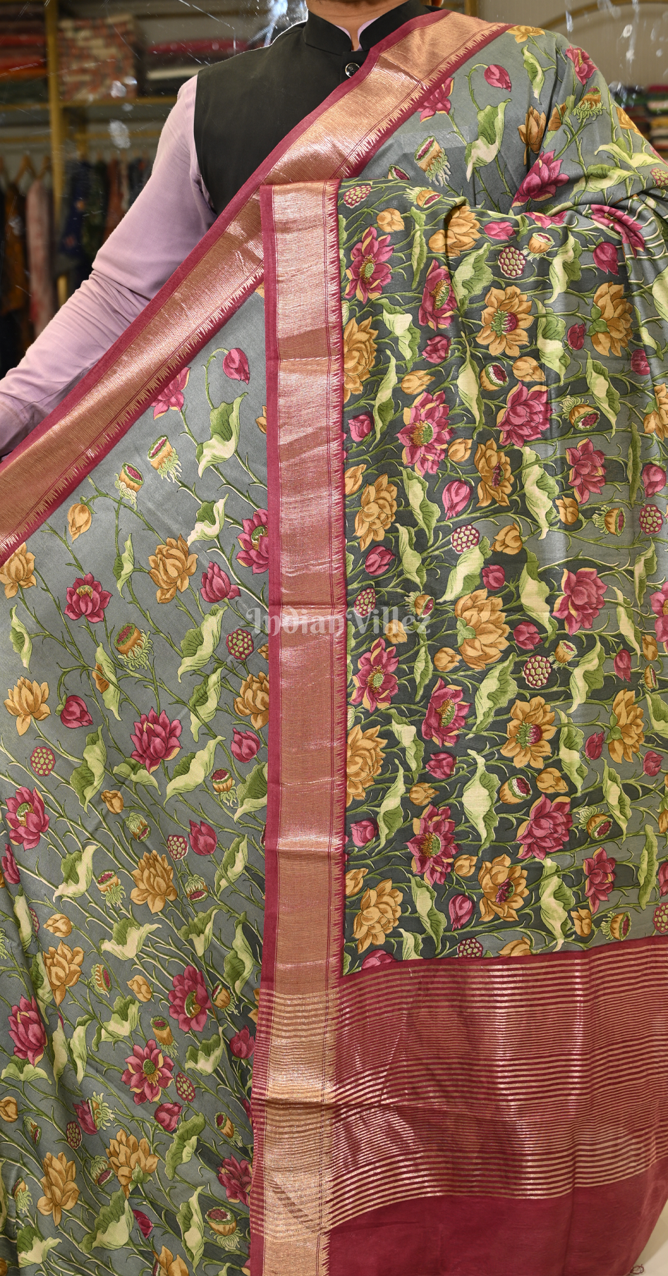 Green Maroon Screen Printed Cotton Saree 