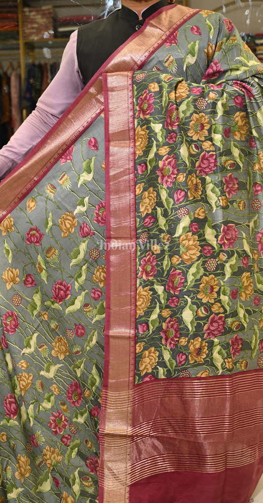 Green Maroon Screen Printed Cotton Saree 