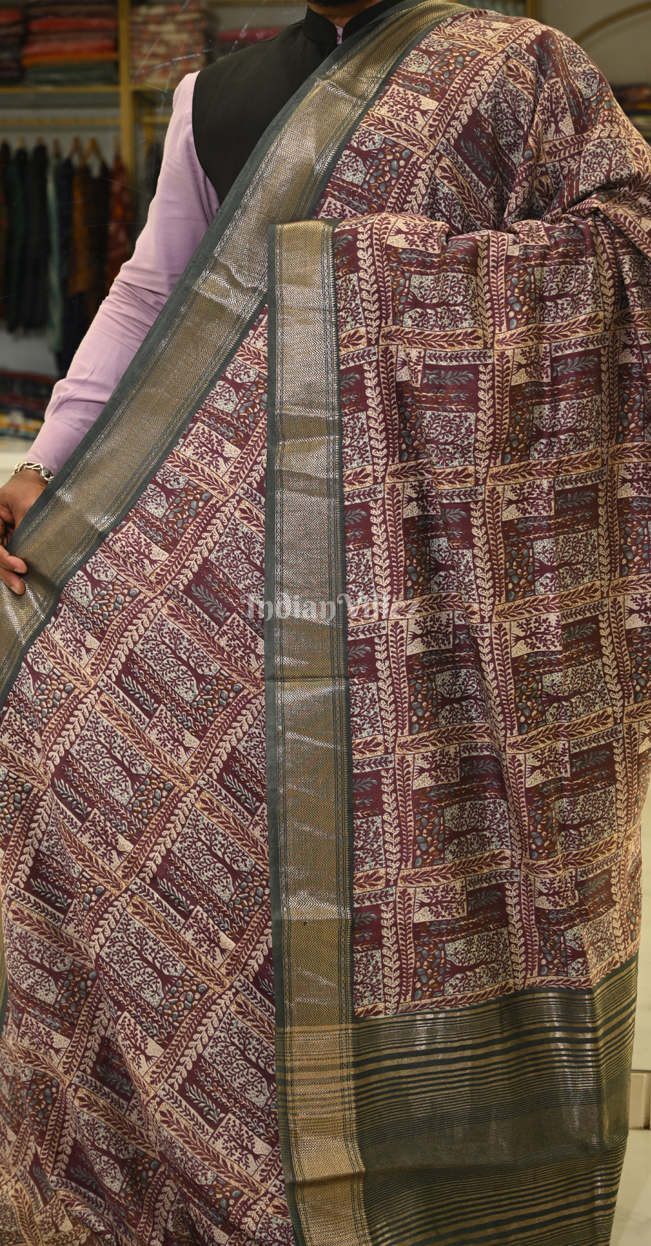 Multicolour Screen Printed Cotton Saree 