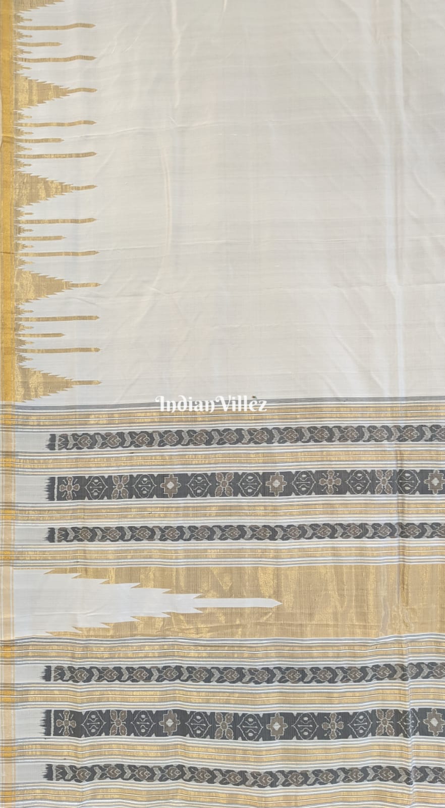 Golden White Phoda Kumbha Sambalpuri Ikat Silk Saree with Tissue Border