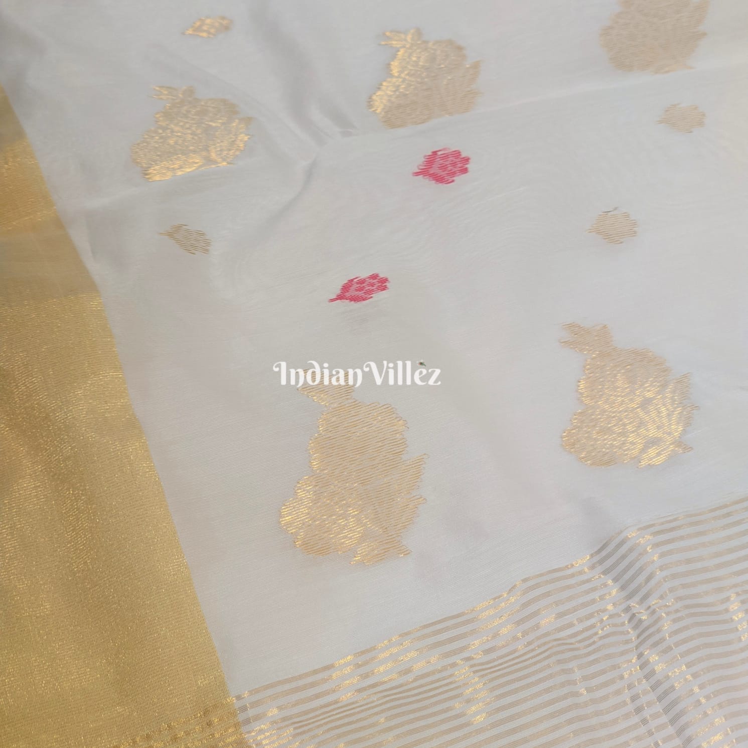 White Flower Design Pure Chanderi Silk Saree