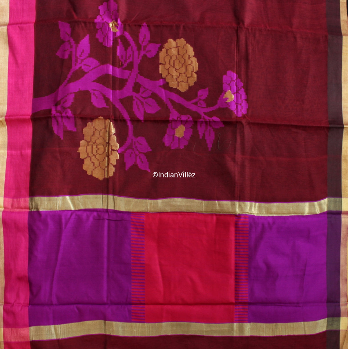Magenta Floral Banarasi Handloom Saree (Cotton*Silk) - IndianVillèz