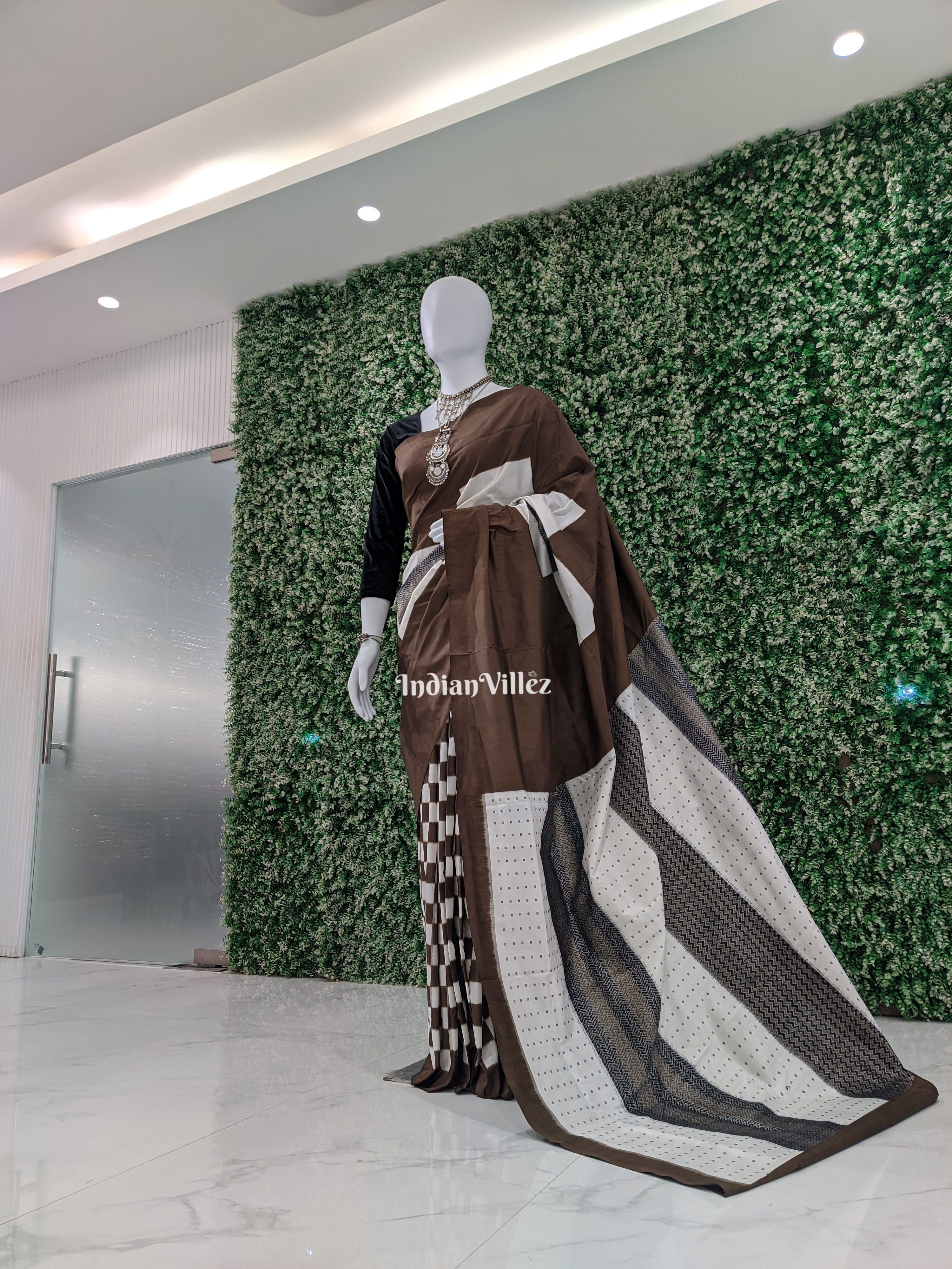 Exclusive Coffee Brown Pasapali Sambalpuri Silk Saree