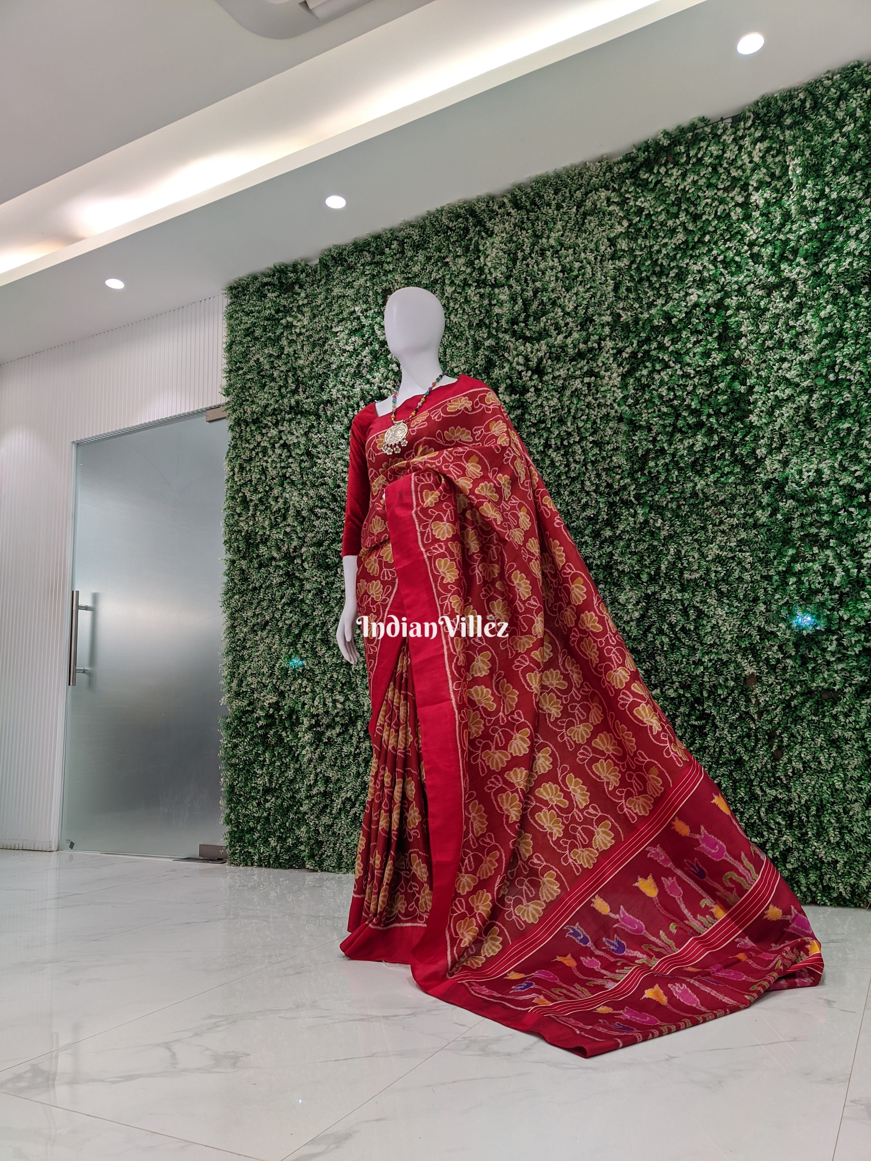Maroon Flower Contemporary Odisha Ikat Silk Saree