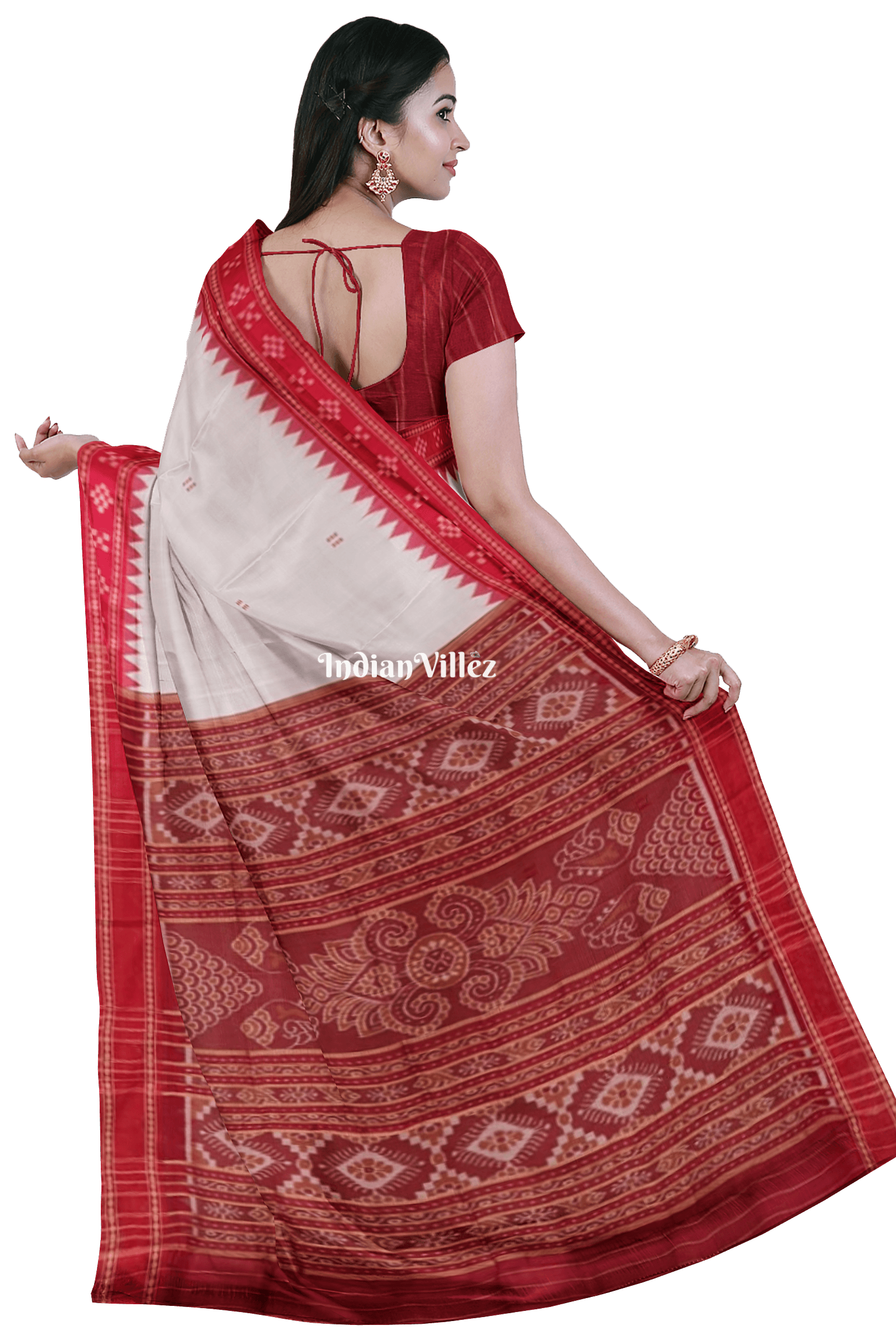 Milk White Singe Border Pasapali Khandua Silk Saree