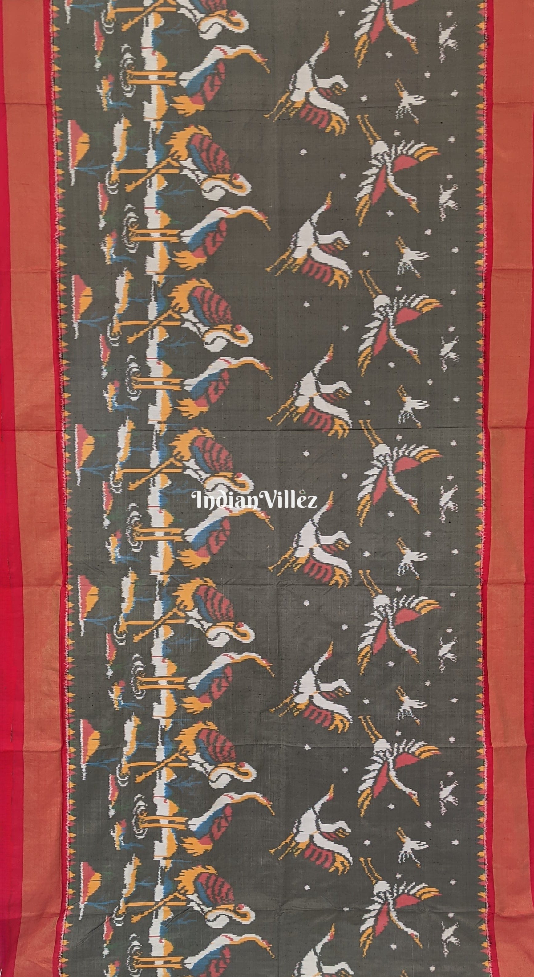 Gray Crane Theme Silk Handloom Pochampally Ikat Saree