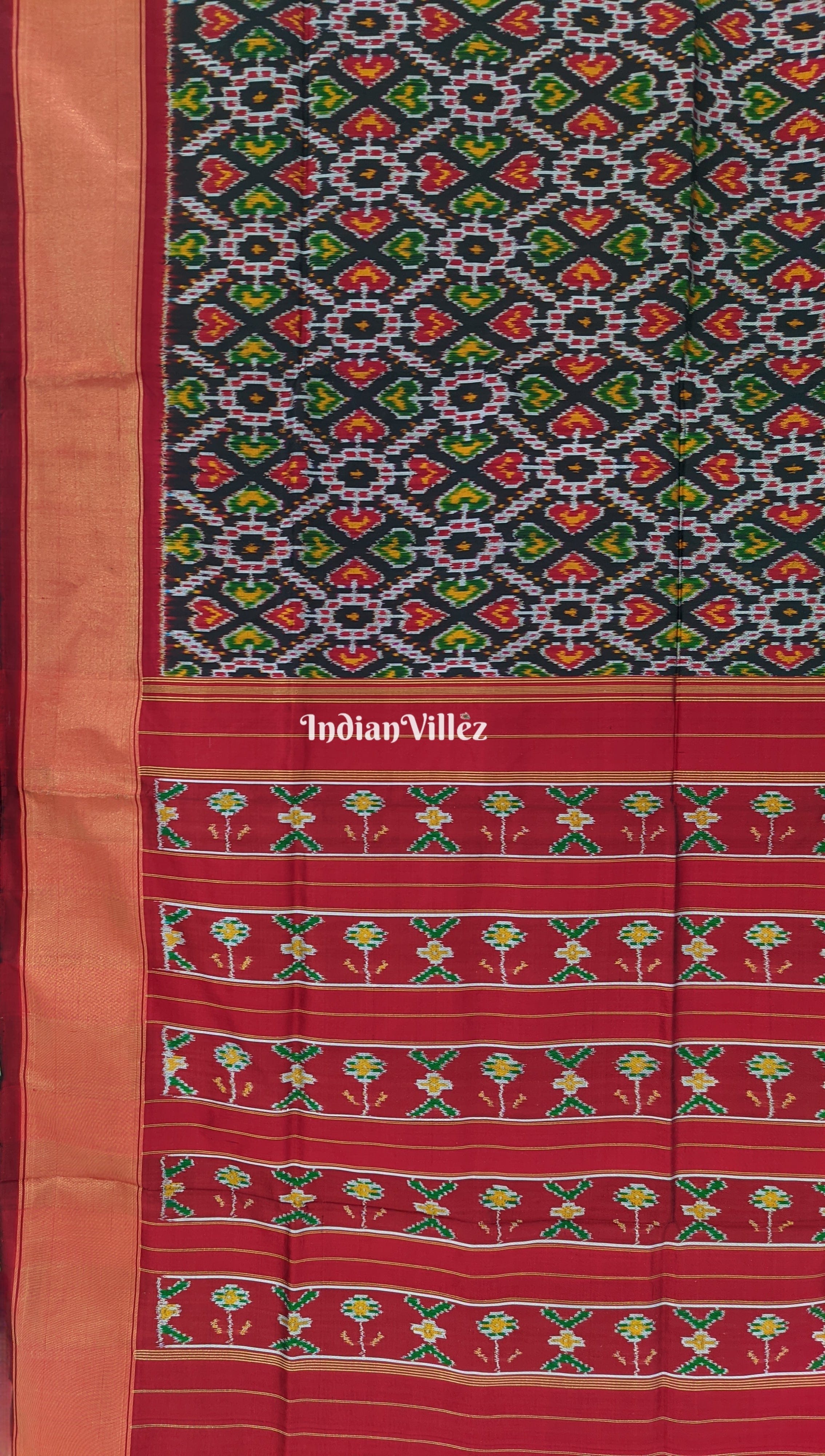 Multicolored Floral & Leaf Design Pochampally Ikat Silk Saree