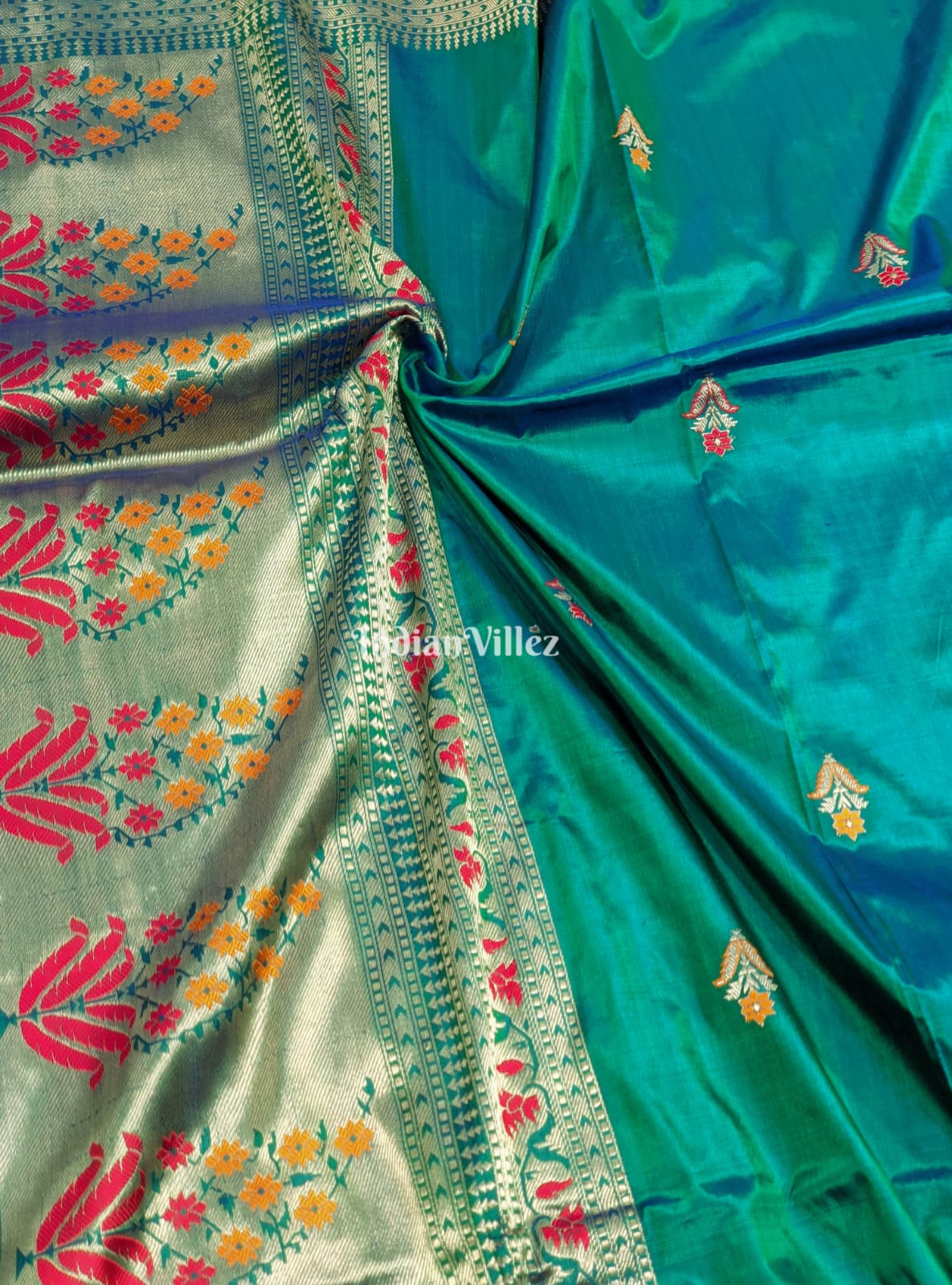 Sea Green Banarasi Handloom Katan Silk SareeSea Green Banarasi Handloom Katan Silk Saree