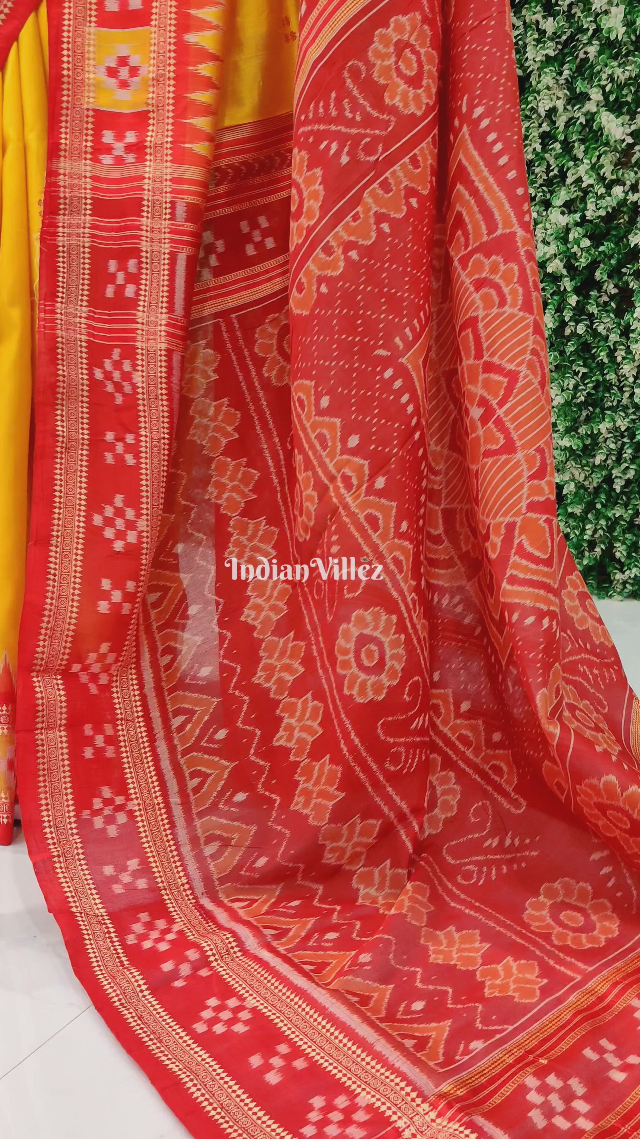 Yellow Pasapali Border Odisha Handloom Khandua Silk Saree
