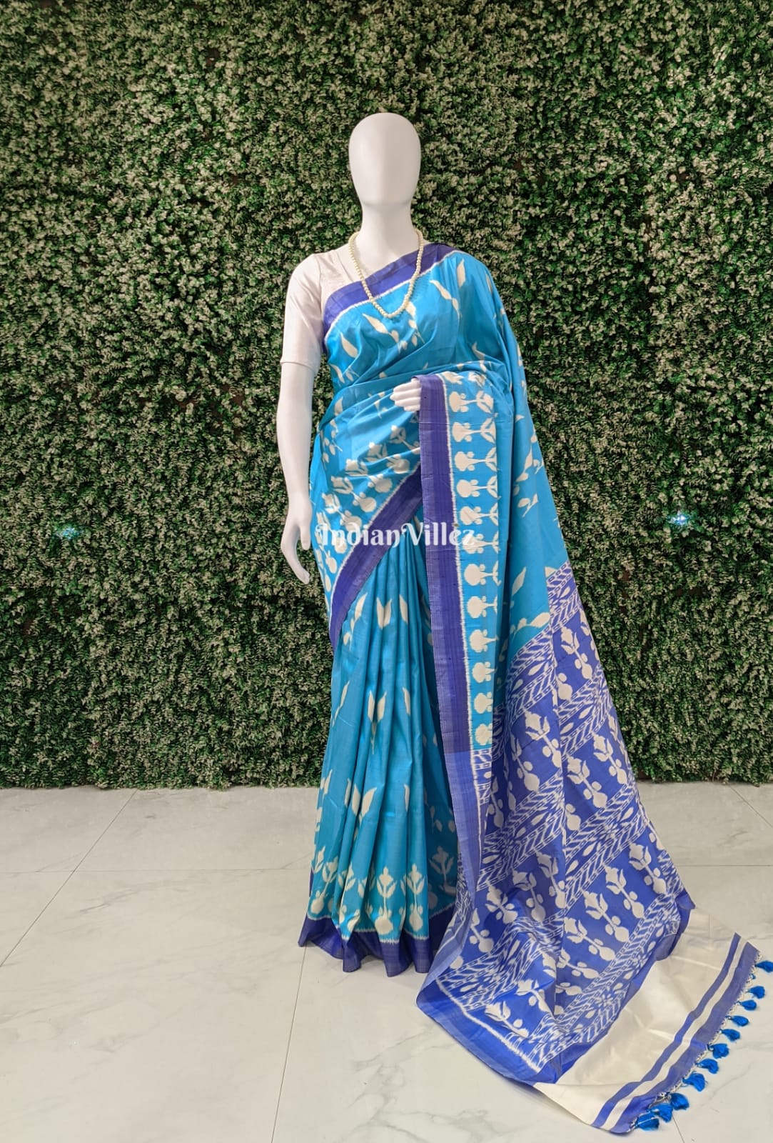 Sky Blue Bird Flower Design Odisha Ikat Contemporary Silk Saree