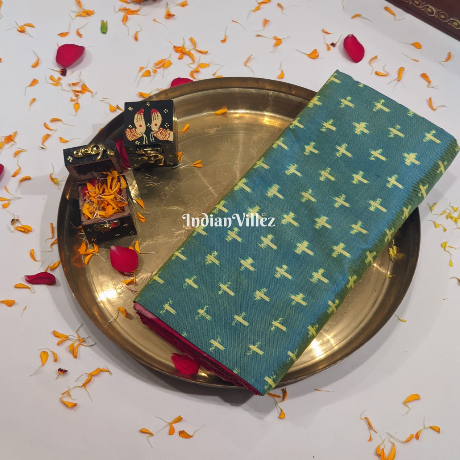 Dual Tone Yellow & Yellow Pochampally Ikat Silk Saree
