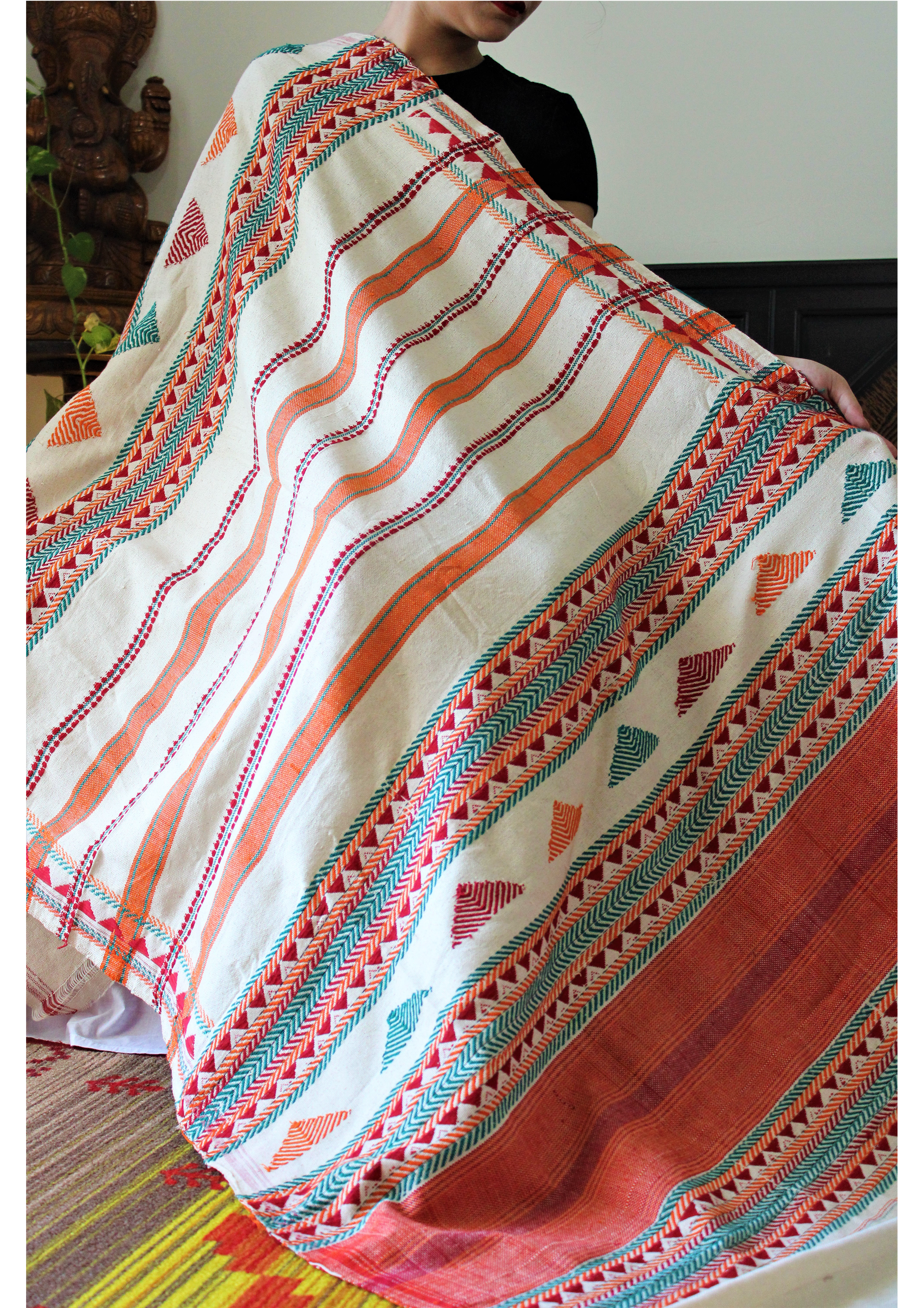 Dongaria Handloom Shawl - IndianVillèz